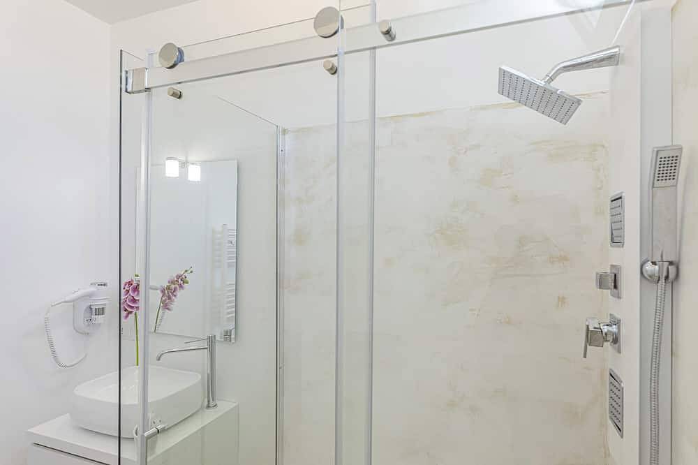 B&B Petra Bianca - Camera Tripla - Cin It075090B400063099 in Torre San Giovanni, Golfo di Taranto
