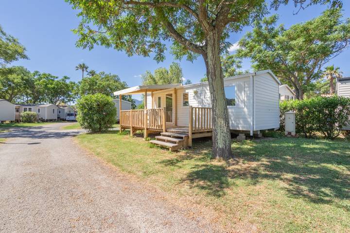 Camping pour 3 personnes, avec bassin pour enfant, animaux acceptés à Argelès-sur-Mer - 2