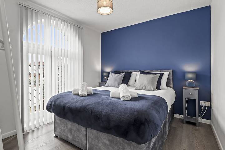 Apartamento entero, Kettering-Apartamento-Baño privado-Ejecutivo in Kettering, Northamptonshire