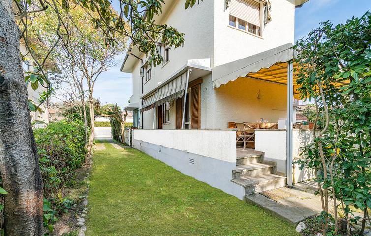 Casa vacanza per 5 persone, con giardino - 1