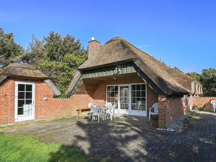 Ferienhaus für 8 Personen in Løkken