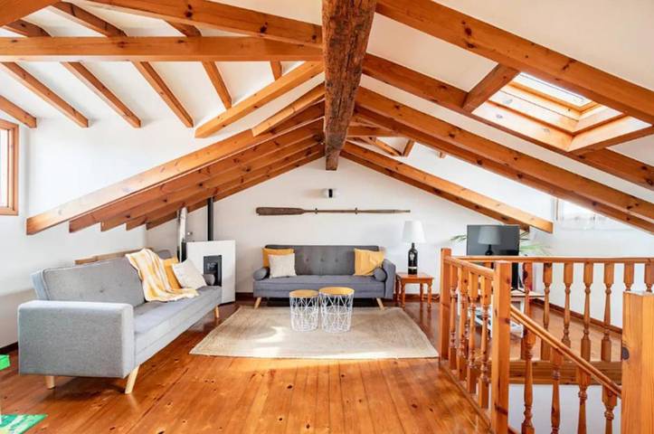 Apartamento para 8 personas, con Balcón además de Terraza y Vistas en Comillas