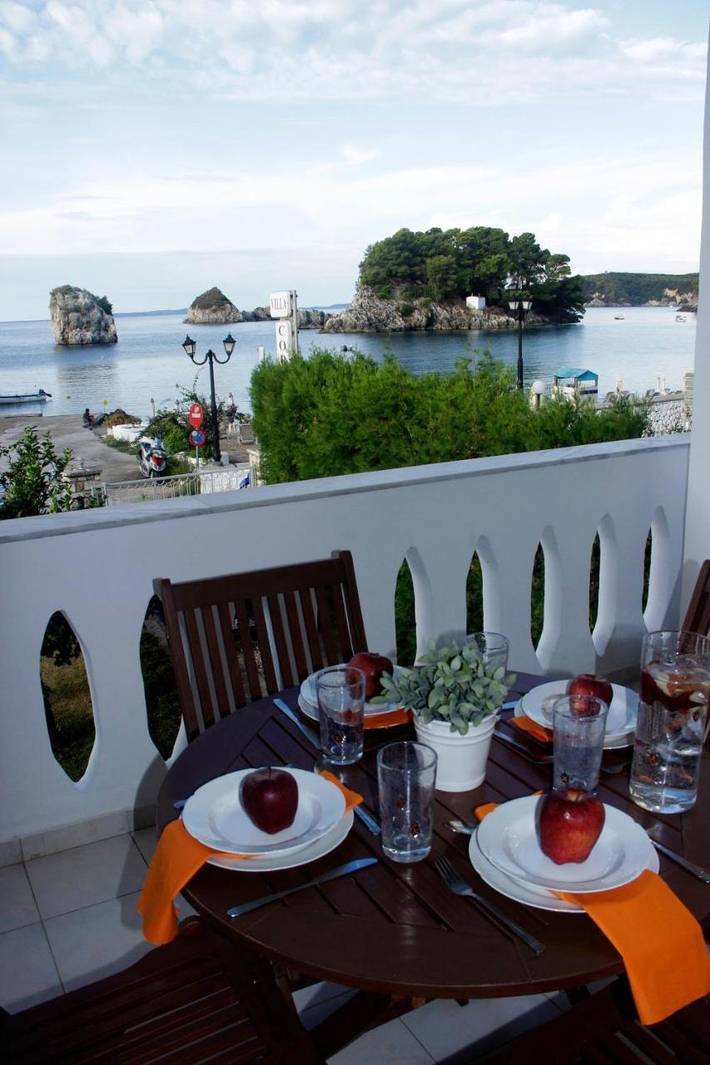 Vakantieappartement voor 4 personen, met terras en uitzicht in Parga