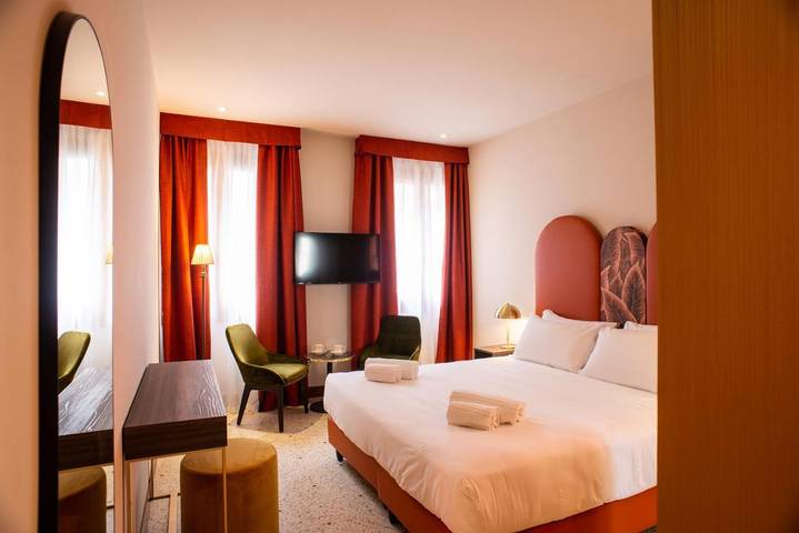 Chambre d’hôte pour 2 personnes, avec jardin dans Place Saint Marc - 2
