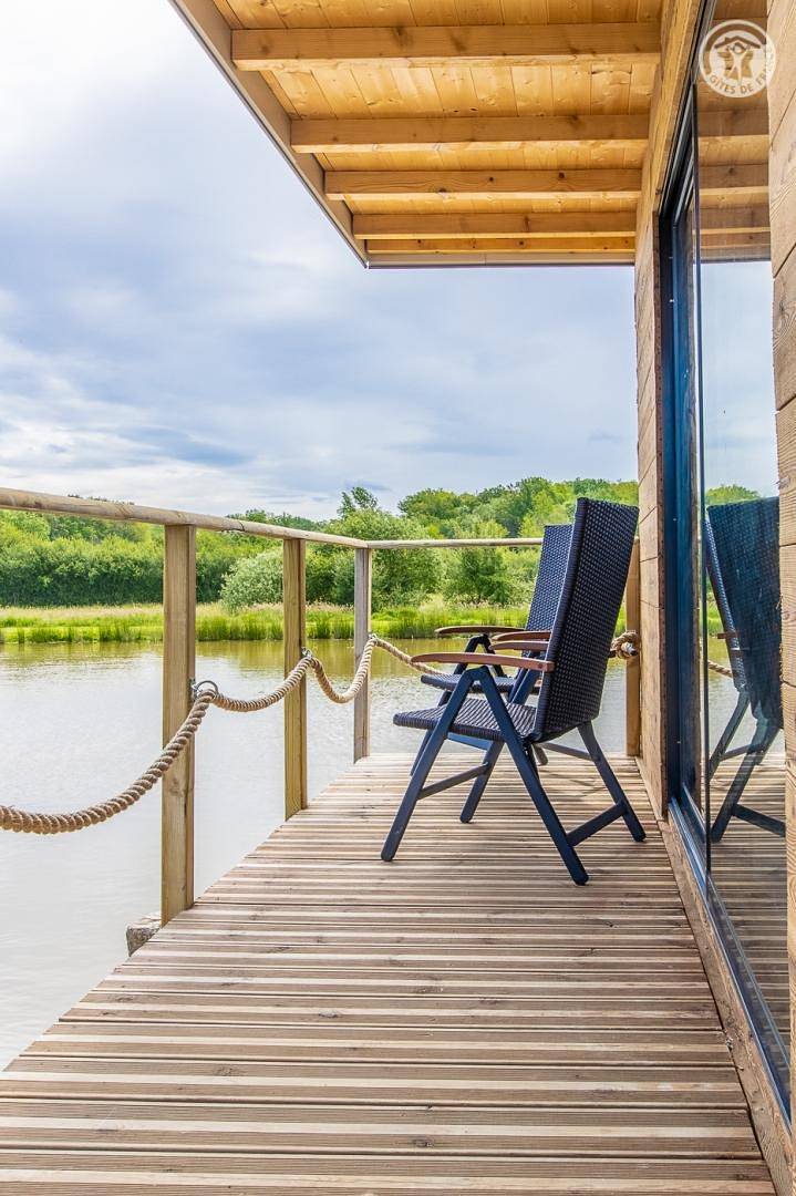 La Cabane de l'Etang in La Chapelle-Naude, Région de Louhans