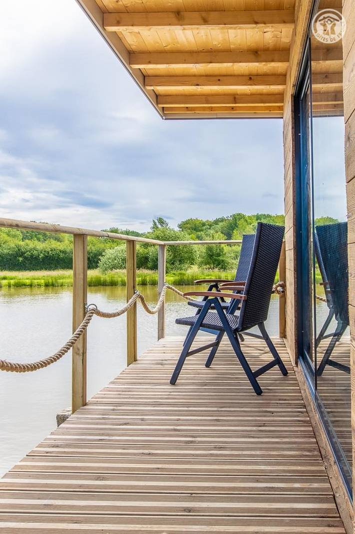 La Cabane de l'Etang in La Chapelle-Naude, Région de Louhans