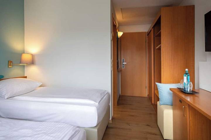 Hotel for 2 people, with garden - 1