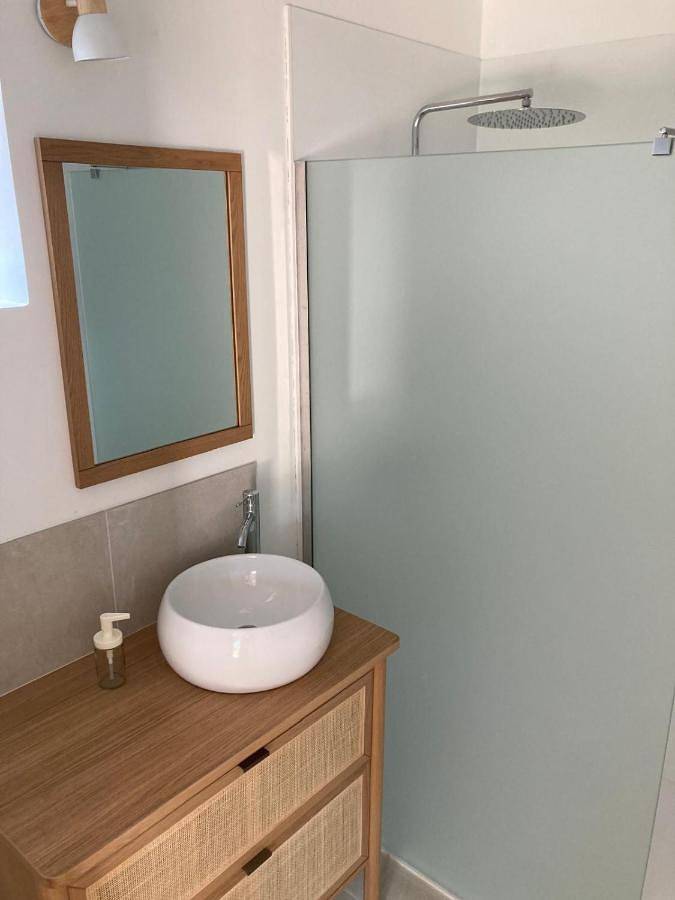 Location de vacances pour 2 personnes, avec Terrasse à Tréduder - 3