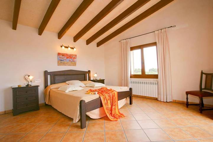 Spacious Country House, Private Pool, Extensive Grounds, Amazing Location - 750m from Cala Sa Nau! in Cala Mitjana, Felanitx