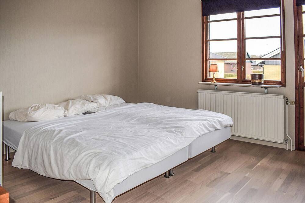 Awesome home in Asarum with sauna in Karlshamns und Umgebung