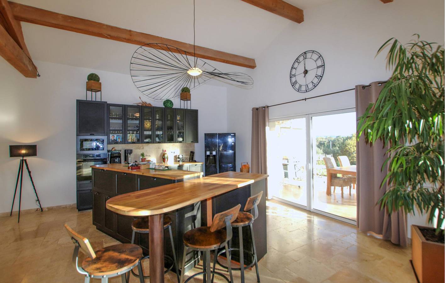 Acogedor apartamento con piscina y WiFi cerca de Grignan in Grignan, Región de Nyons