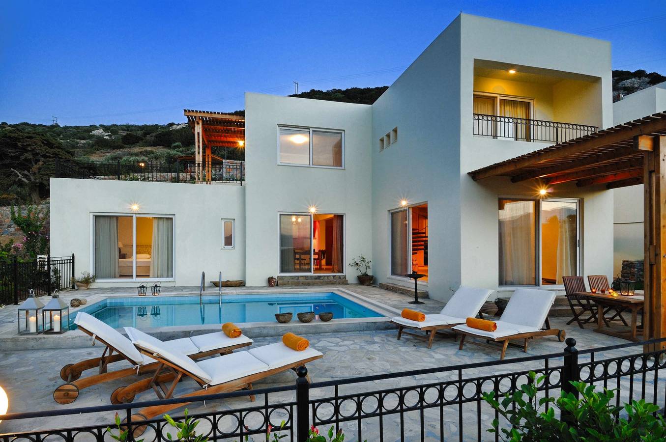 Villa voor 10 Personen in Noord-Kreta, Kreta