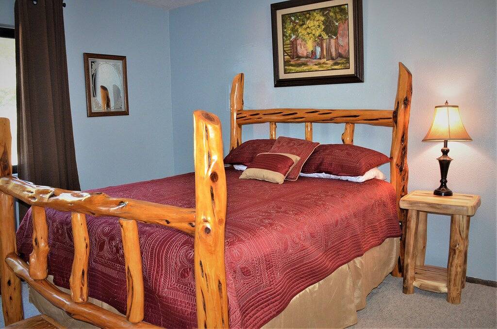 Ganze Wohnung, Gehen Sie zu den Pisten von einer großen Wohnung mit einem Whirlpool in Angel Fire, Colfax County