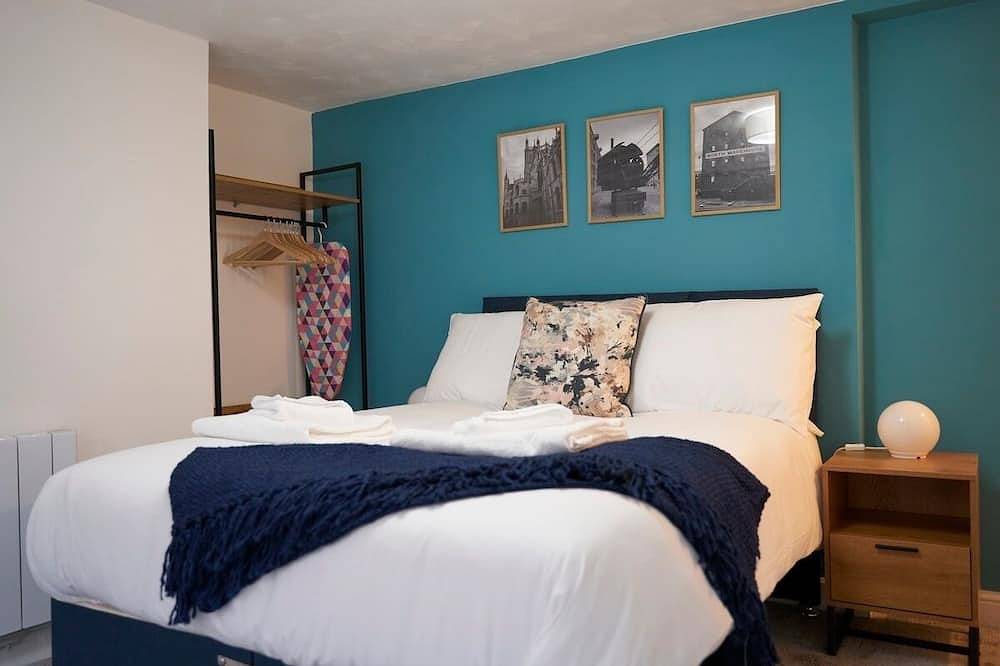 Entire apartment, Stylish central garden apartment by Kahuna Stays in Gloucester (UK), Gloucestershire