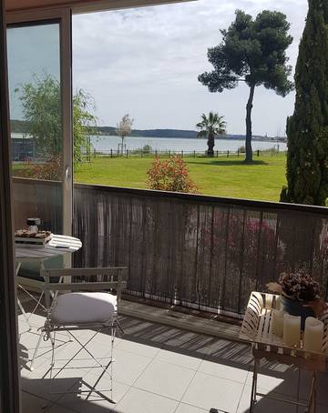 Gîte pour 4 personnes, avec vue sur le lac et balcon à Fos-sur-Mer