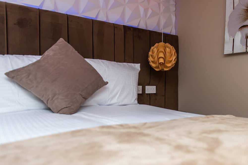 Apartamento entero, Apartamento-Superior-Baño privado externo-Jacuzzi - Apartment 2 in Bradford, Yorkshire del Oeste