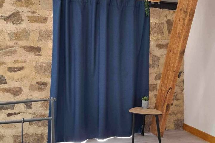 Location de vacances pour 8 personnes, avec jardin à Chaulieu - 2