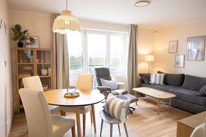 Ferienwohnung für 5 Personen, mit Balkon in Schillig