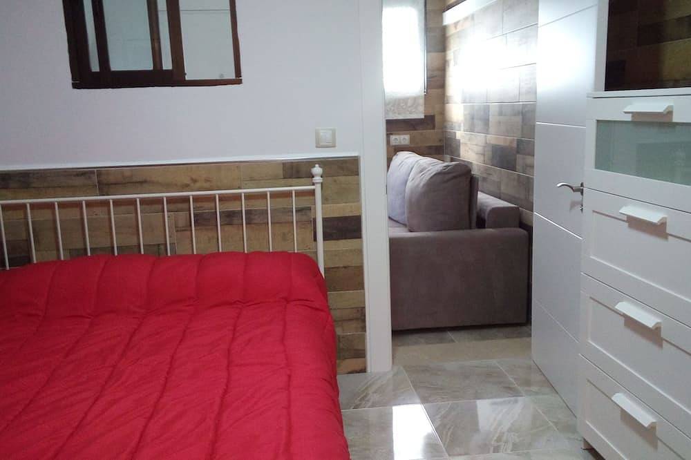 1 Casa frente al mar. Con jardín, piscinas y Wi-Fi potente. costabonita España in Playa El Bombo, Mijas