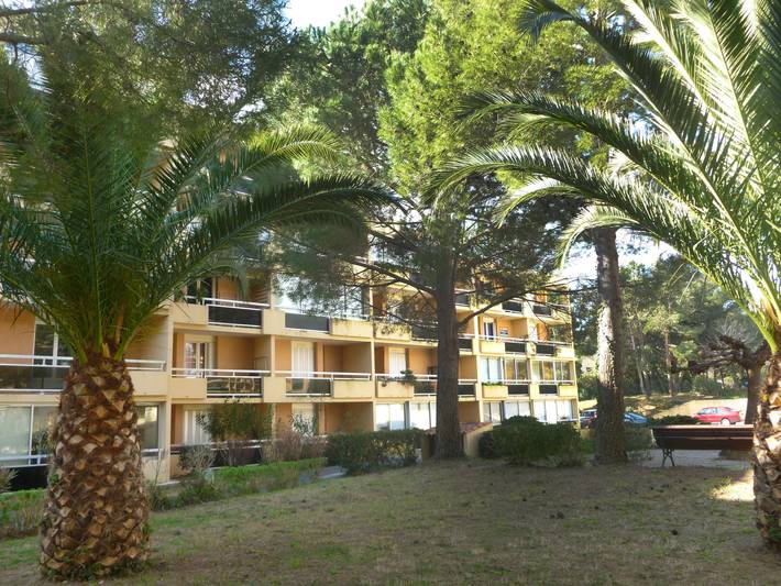 Appartement de vacances pour 4 personnes, avec terrasse et jardin à Bormes-les-Mimosas
