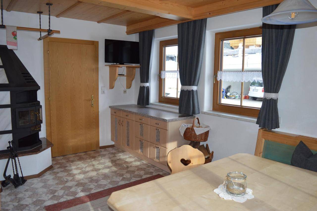 Ganze Wohnung, Haus Oblasser in Brandberg, Zillertaler Alpen
