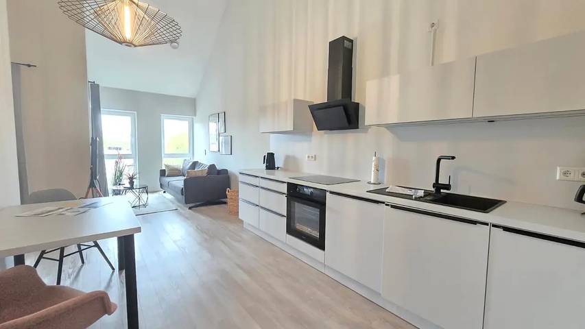 Ferienwohnung für 3 Personen, mit Balkon in Norden und Umgebung