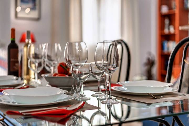 Ganze Wohnung, Strandnahes Apartment mit Wlan, Klimaanlage und Balkon in Port de Pollença, Pollença