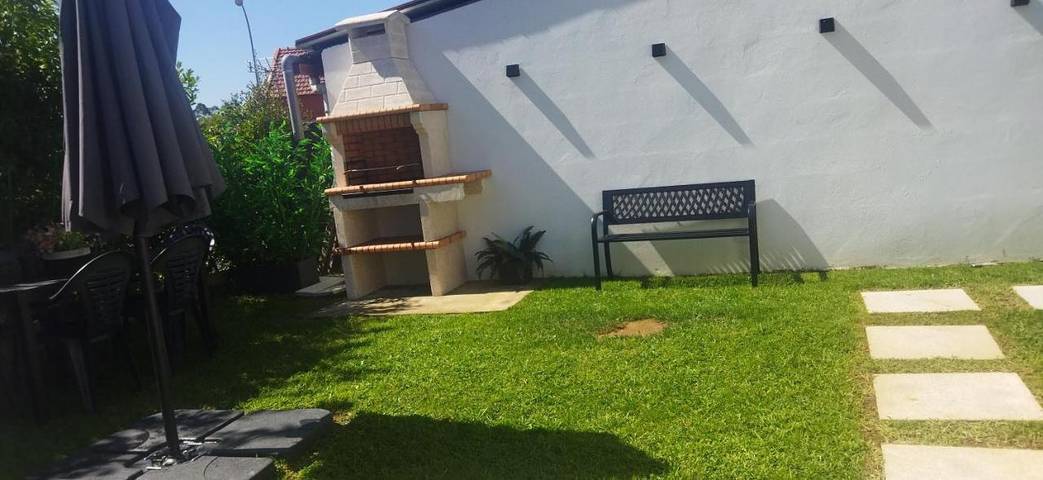 Location de vacances pour 6 personnes, avec vue et jardin à Tomiño - 2