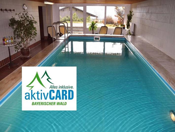 Ferienhaus für 5 Personen, mit Balkon und Terrasse sowie Garten und Pool in Arnbruck