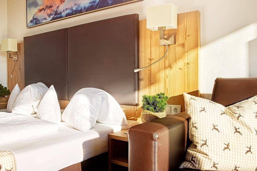 Doppen- Familienzimmer Hp - Hotel Venetblick Gmbh in Jerzens, Bezirk Imst