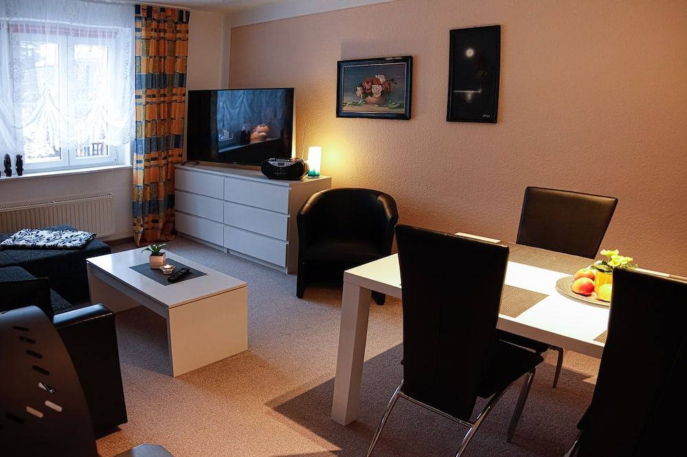 Ganze Wohnung, 5 Minuten zum Olbersdorfer See, Ferienwohnung mit Kamin in Olbersdorf, Zittauer Gebirge