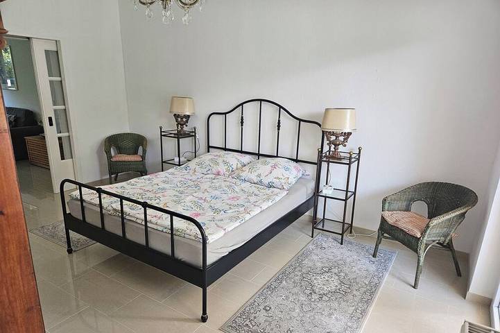 Ferienwohnung für 4 Personen, mit Terrasse und Garten in Bremen