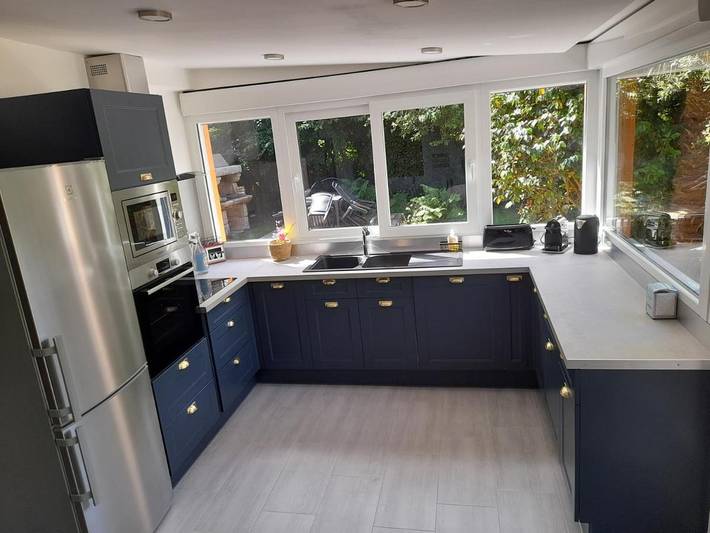 Location de vacances pour 6 personnes, avec vue et jardin, animaux acceptés à Plouigneau - 2