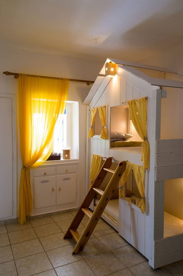 Location de vacances pour 2 personnes, avec jardin et balcon dans Égine - 3