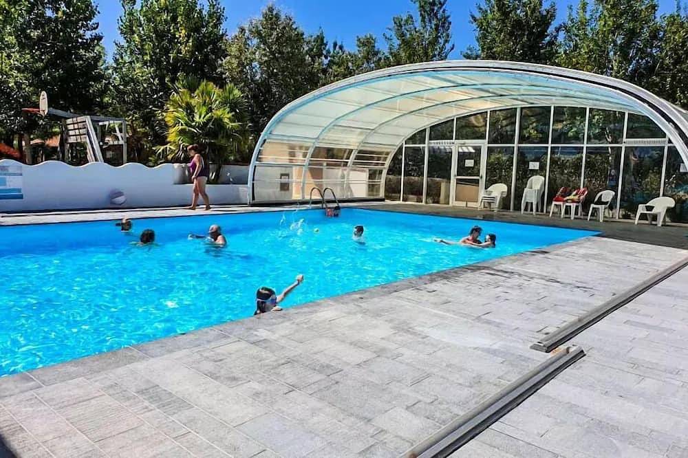 Mobil home Eco  2 chambres (sans sanitaire) 5 personnes in Le Château-d'Oléron, Côte de Beauté