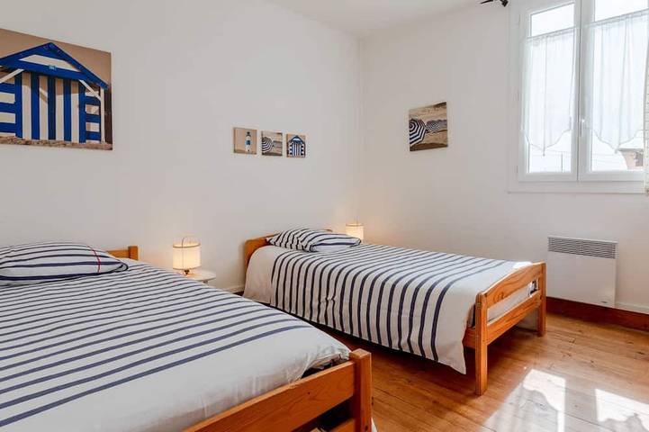 Location de vacances pour 6 personnes, avec jardin, animaux acceptés à Anneville-sur-Mer - 3