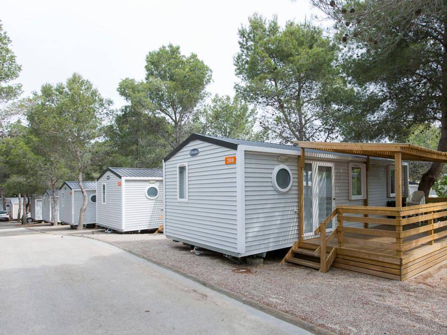 Camping Vilanova Park - Mobile home 6 persons - S2200 - Air Conditioning - Bed Linen - Final Cleaning in Vilanova i la Geltrú, Garraf
