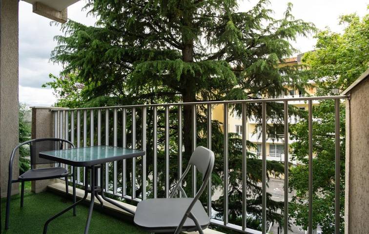Gîte pour 4 personnes, avec Balcon ainsi que Terrasse et Vue à Meythet - 3