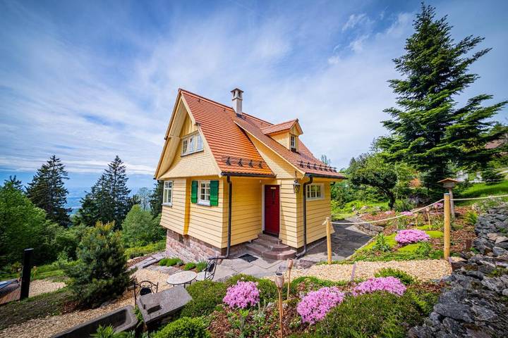 Ferienhaus für 4 Personen, mit Balkon und Terrasse sowie Garten und Sauna in Sasbachwalden