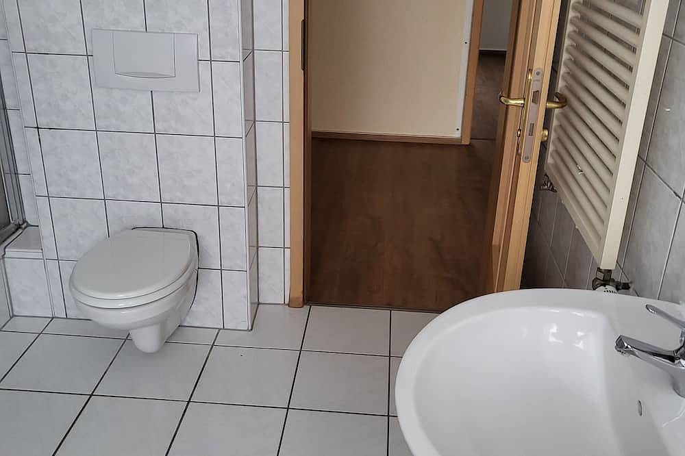 Entire apartment, Apartment 50sqm in Dessau Kleinkühnau close to the center in Dessau, Dessau-Wörlitz Gartenreich