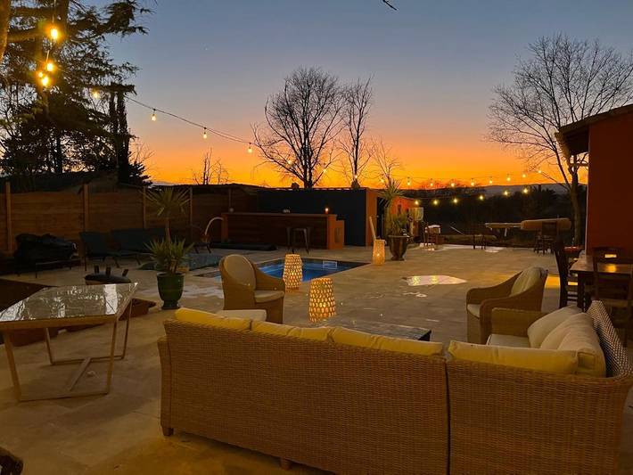 Location de vacances pour 6 personnes, avec jardin ainsi que vue et piscine à Fabrègues - 2