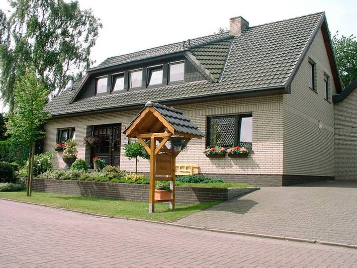 Ferienwohnung für 4 Personen, mit Sauna und Balkon in Surwold