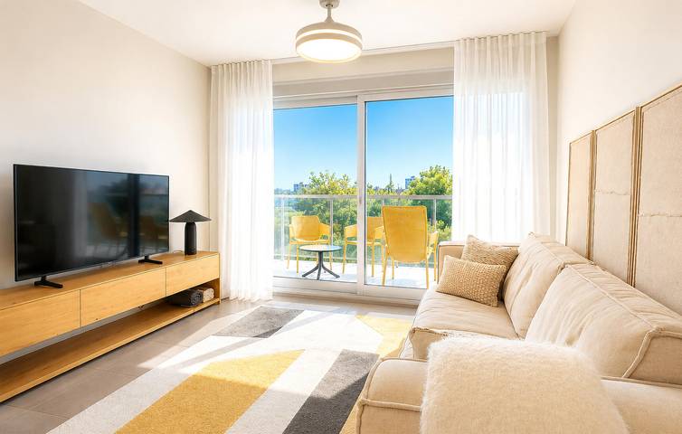 Apartamento vacacional entero, Acogedor apartamento de 2 dormitorios con piscina, terraza y acceso a la playa - Playa Masbó in Moncófar, Costa del Azahar
