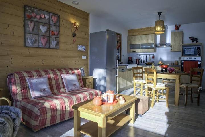 Location de vacances pour 6 personnes, avec vue et terrasse, animaux acceptés à Chantelouve - 3