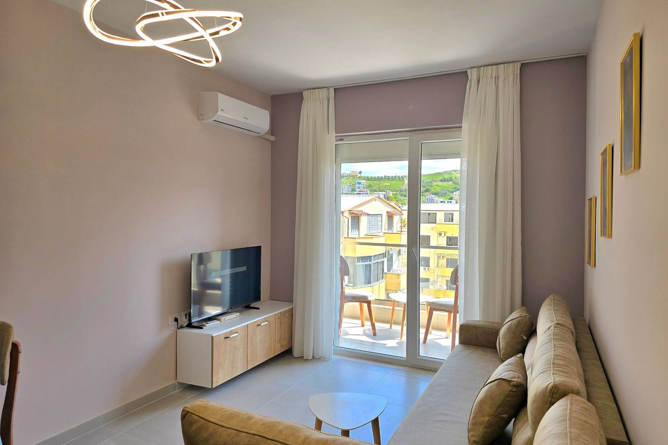 Ganze Wohnung, Happy Stay Apartment By The Sea 094 in Golem, Albanien