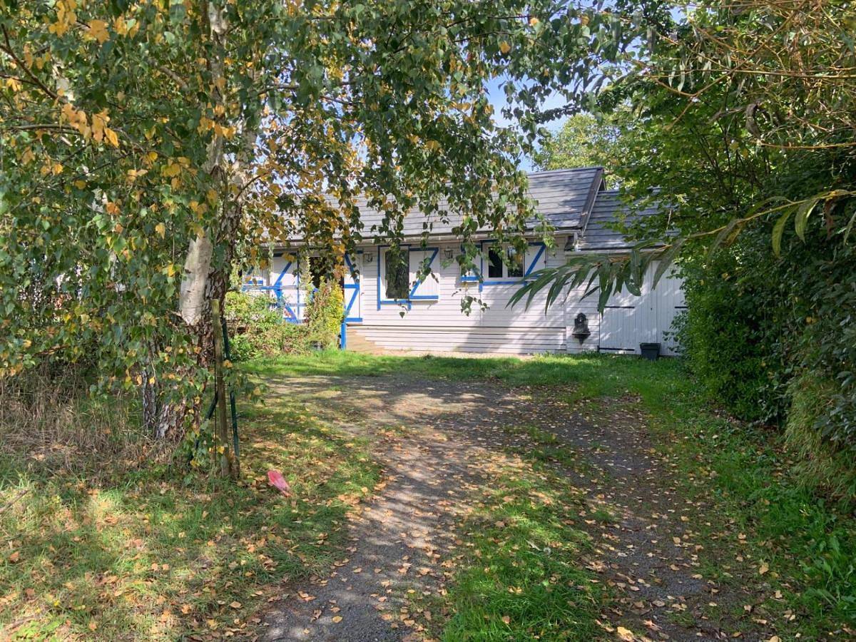 Three-Bedroom Chalet in Genêts, Baie du Mont-Saint-Michel
