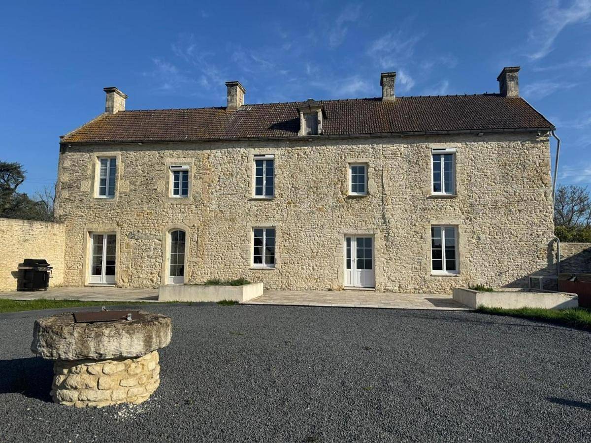 L'Ancien Presbytère in Notre-Dame-de-Bonne-Nouvelle, Région de Caen