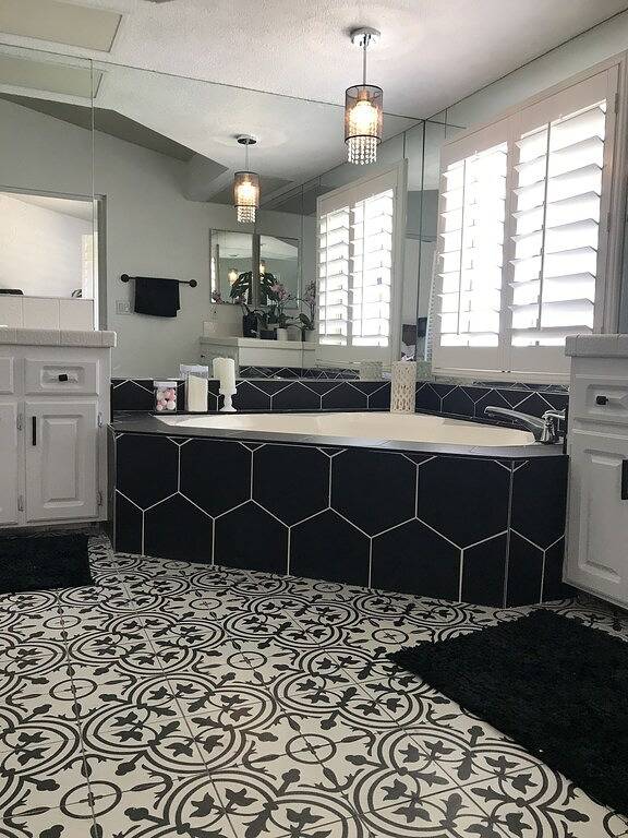 Vacation rental for 6 people, with balcony and pool in Palm Desert