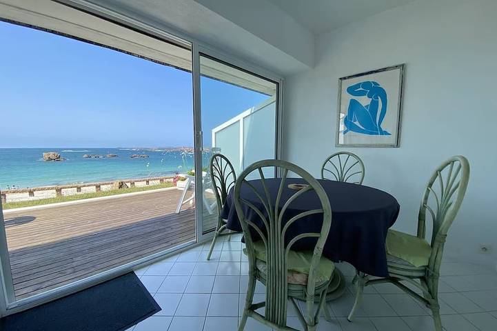 Gîte pour 4 personnes, avec balcon dans Plage de Grève Blanche