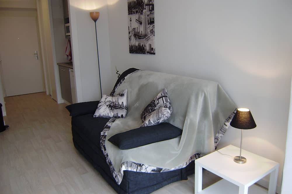 Apartamento entero, Studio + Terrace 8 m² So center Anglet - plages in Anglet, Region de Bayona